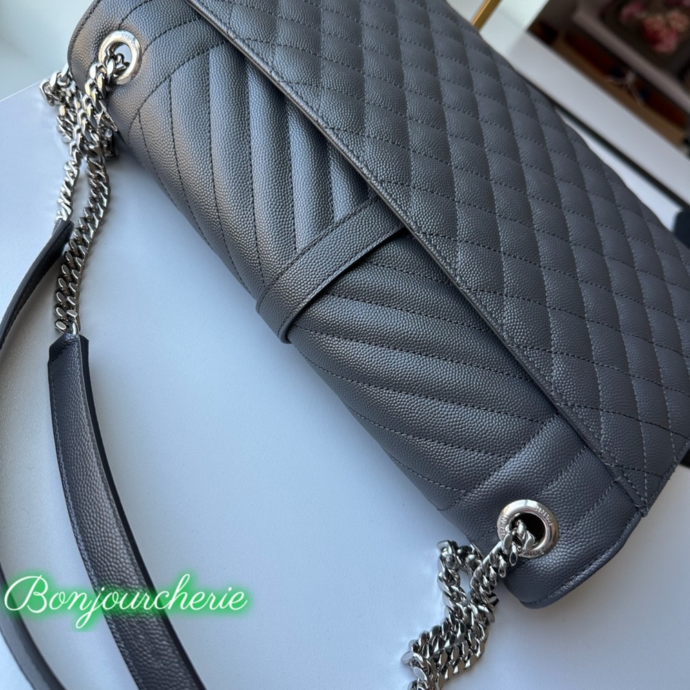 Authentic Saint Laurent large envelope bag - Picture 8 of 16